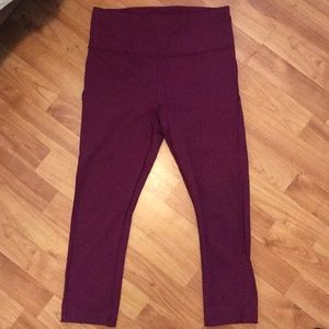 Athleta Capri workout pants